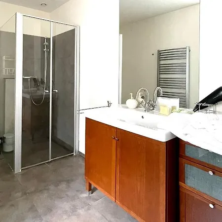 דירה Doppelzimmer Gartenblick Julian *